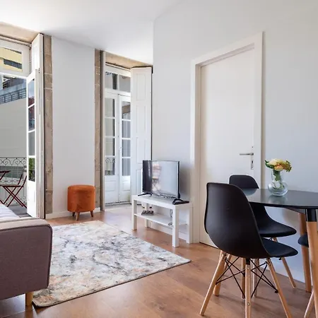 Santa Catarina Housing Porto