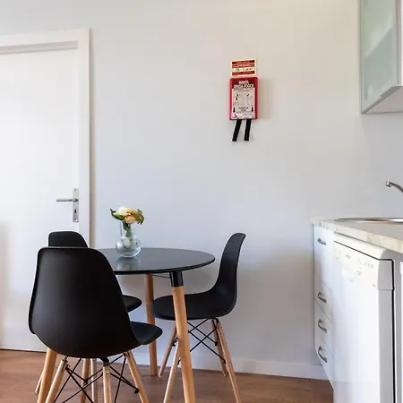Santa Catarina Housing * Porto
